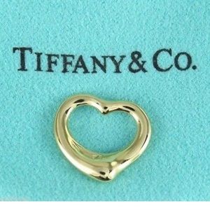 Tiffany & Co. 18k Open heart pendant